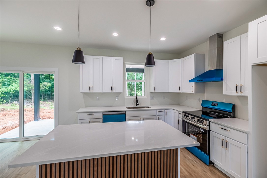 115 Century Court Pendleton, SC 29670 - Photo 8 of 31