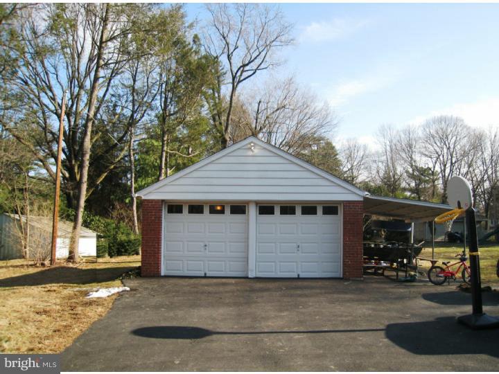 331 Farnum Road Media, PA 19063 - Photo 20 of 25 Garage