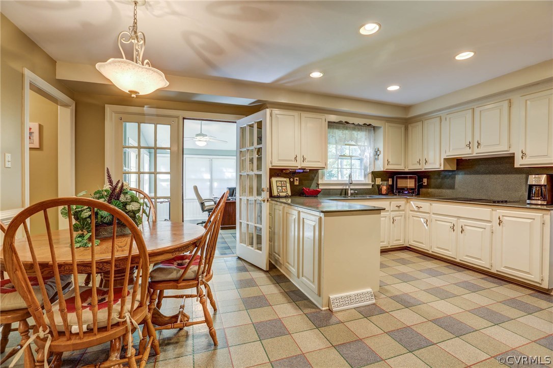 825 Castle Hollow Road Midlothian, VA 23114 - Photo 16 of 34
