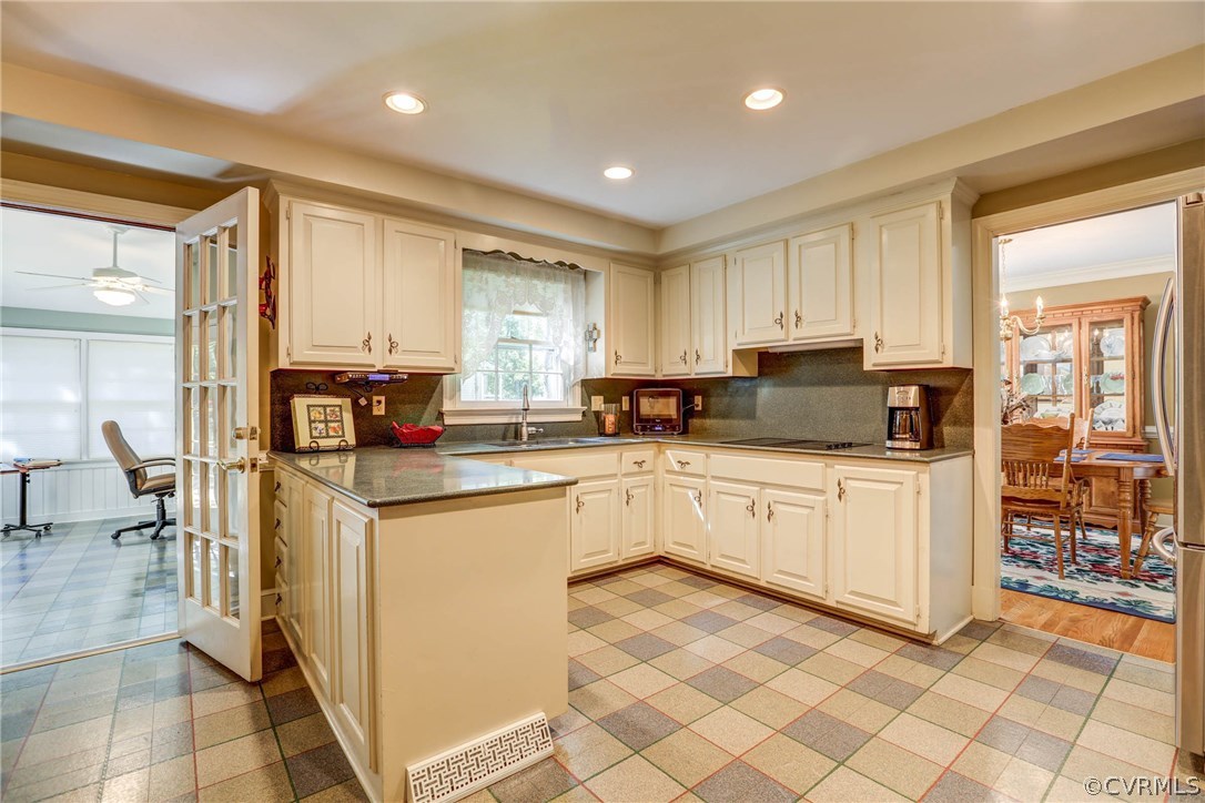 825 Castle Hollow Road Midlothian, VA 23114 - Photo 19 of 34