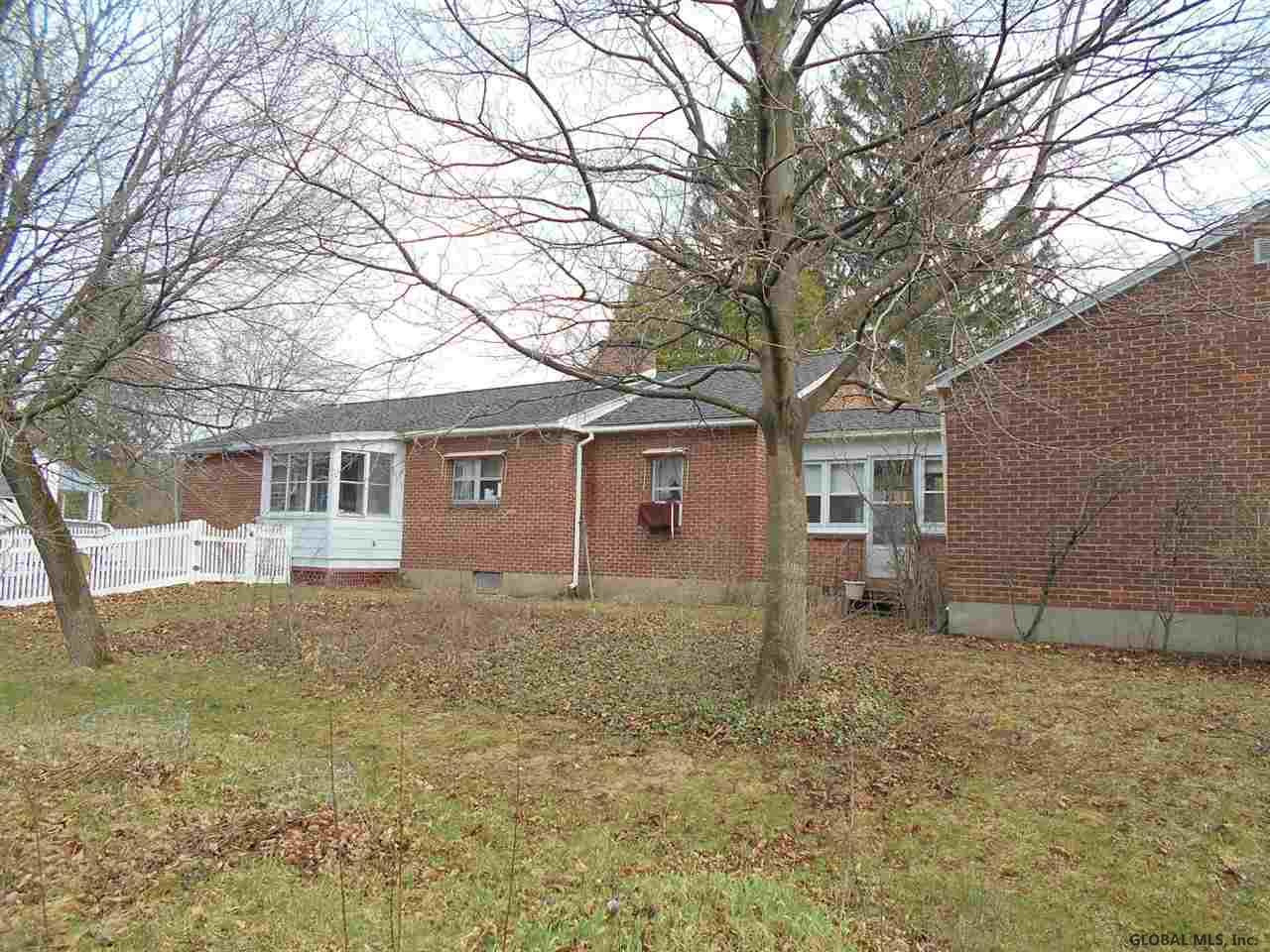 131 Spring Road Glenville, NY 12302 - Photo 3 of 17 Photo 3