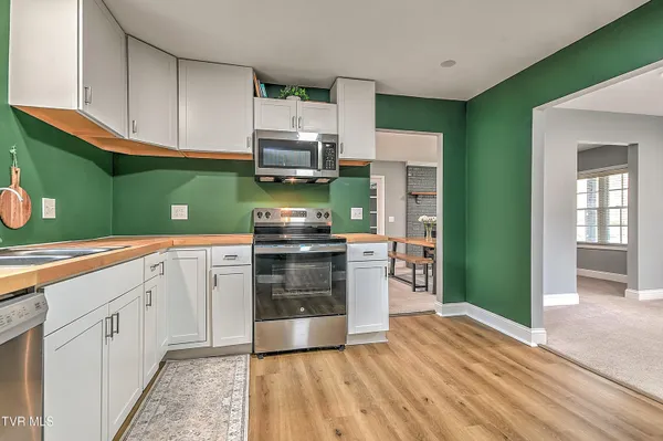 $269,500 | 3309 Rustic Hills Drive, Kingsport, TN 37660