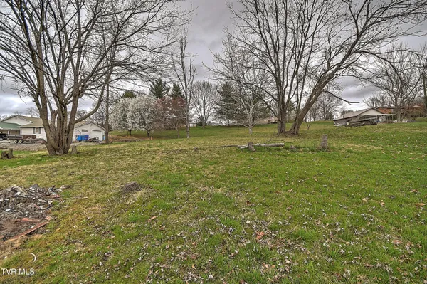 $269,500 | 3309 Rustic Hills Drive, Kingsport, TN 37660