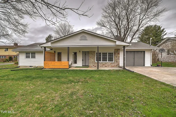 $269,500 | 3309 Rustic Hills Drive, Kingsport, TN 37660