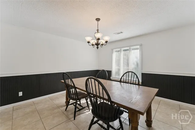 $384,000 | 479 Mannie English Road, Ellabell, GA 31308