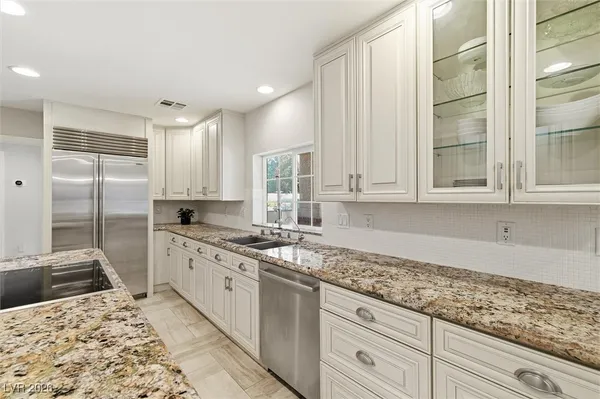 $1,490,000 | 2252 Buckingham Court, Henderson, NV 89074