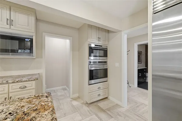 $1,490,000 | 2252 Buckingham Court, Henderson, NV 89074