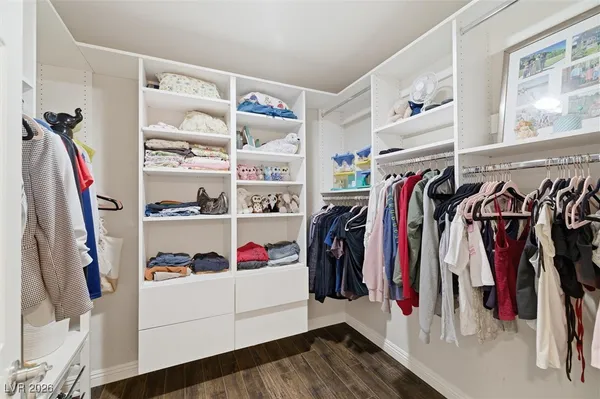 $1,490,000 | 2252 Buckingham Court, Henderson, NV 89074