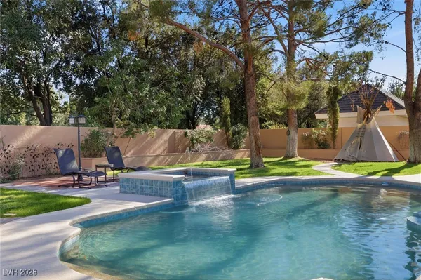 $1,490,000 | 2252 Buckingham Court, Henderson, NV 89074