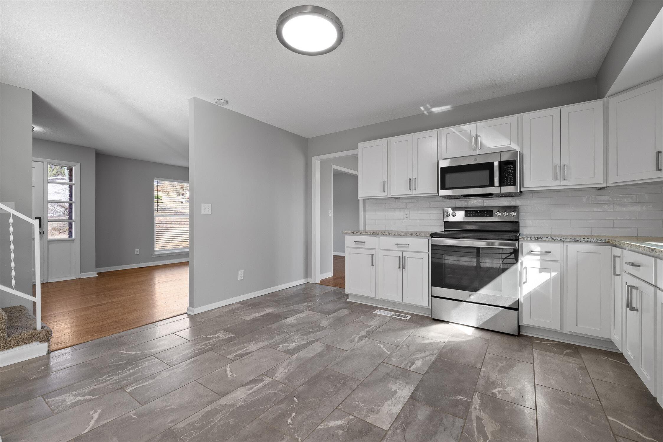 4508 Cloverdale Loop Hixson, TN 37343 - Photo 9 of 38 41-4508 Cloverdale Loop-19