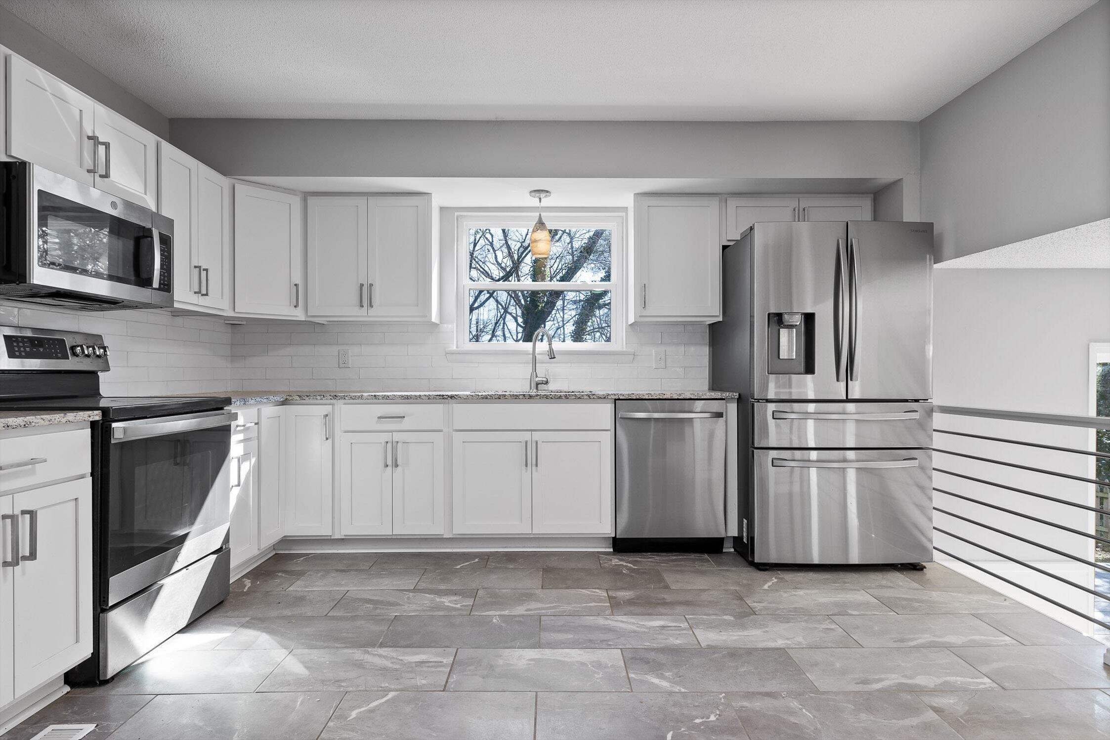 4508 Cloverdale Loop Hixson, TN 37343 - Photo 10 of 38 43-4508 Cloverdale Loop-17