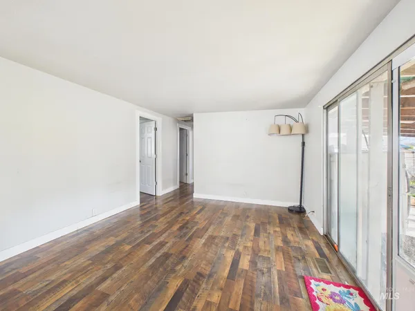 $189,000 | 7680 Sweet Ola Highway, Sweet, ID 83670