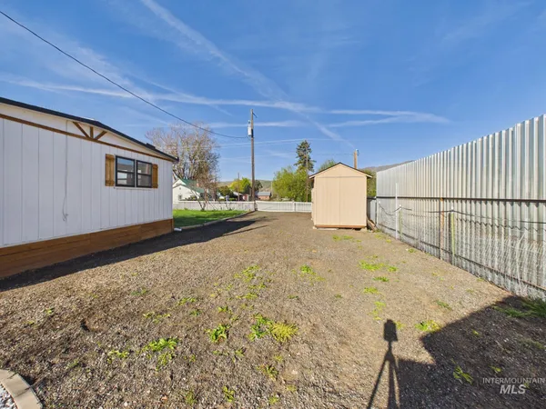 $189,000 | 7680 Sweet Ola Highway, Sweet, ID 83670