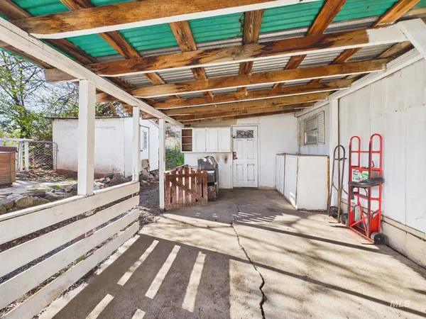 $189,000 | 7680 Sweet Ola Highway, Sweet, ID 83670
