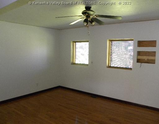 4503 Winfield Road Winfield, WV 25213 - Photo 4 of 12 Dining Room.