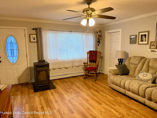 $275,000 | 92 Fairview Road, Acra, NY 12405