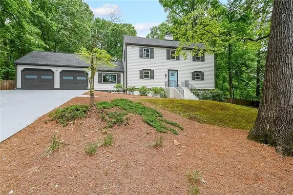 $4,295 | 9805 Buice Road, Alpharetta, GA 30022