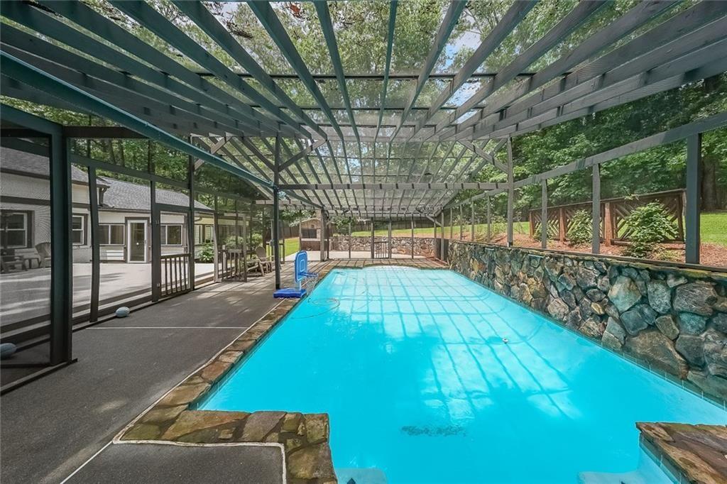 9805 Buice Road Alpharetta, GA 30022 - Photo 7 of 7