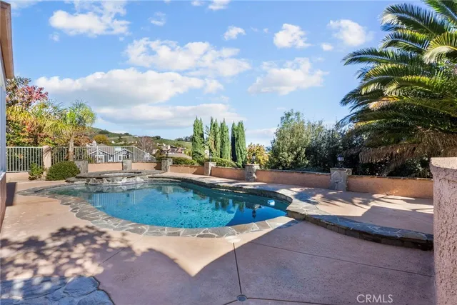 $1,800,000 | 7630 Carmenita Lane, West Hills, CA 91304