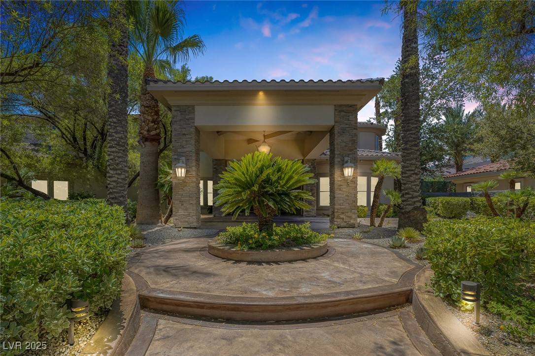 1545 Villa Rica Drive Henderson, NV 89052 - Photo 5 of 61 View of patio terrace at dusk