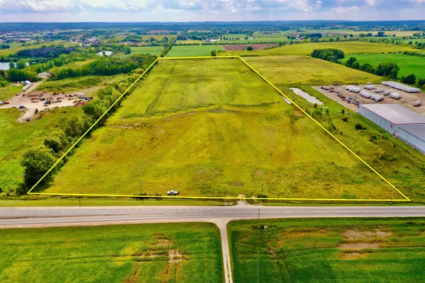 $945,000 | 39.59-ac County Road West, Fond du Lac, WI 54937