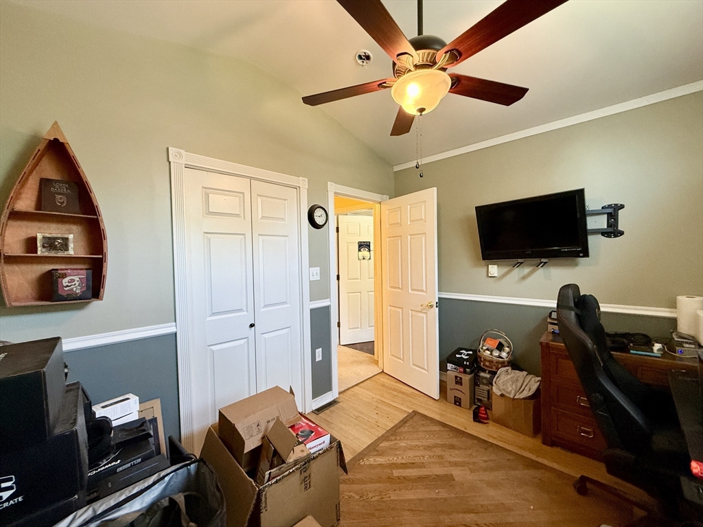 66 Barrison Street Springfield, MA 01109 - Photo 17 of 42