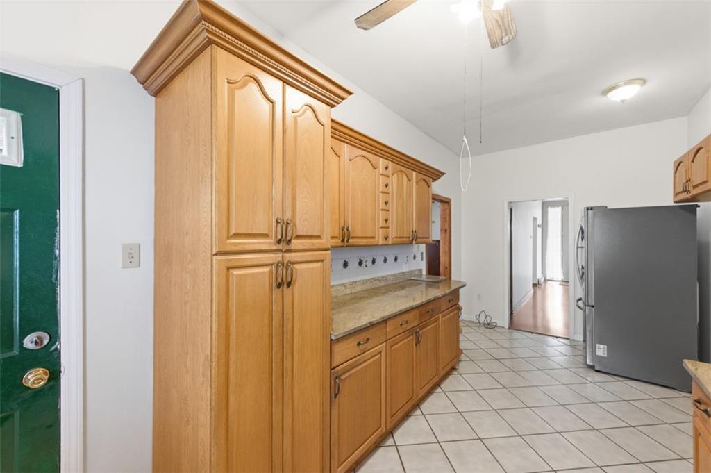 316 Broadway Avenue McKees Rocks, PA 15136 - Photo 15 of 47