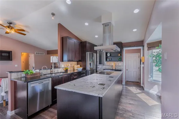 $419,900 | 2701 Providence Ridge Drive, Wentzville, MO 63385