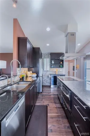 $419,900 | 2701 Providence Ridge Drive, Wentzville, MO 63385