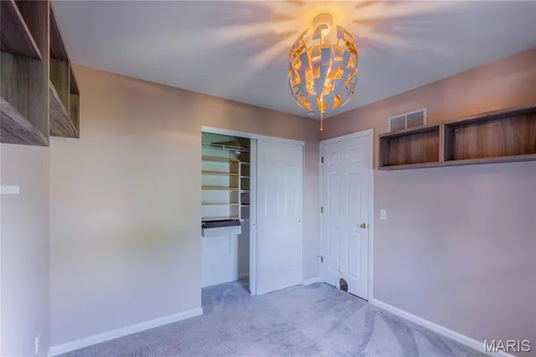 $419,900 | 2701 Providence Ridge Drive, Wentzville, MO 63385