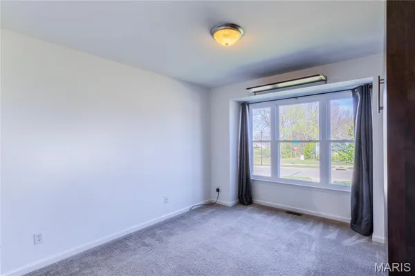 $419,900 | 2701 Providence Ridge Drive, Wentzville, MO 63385