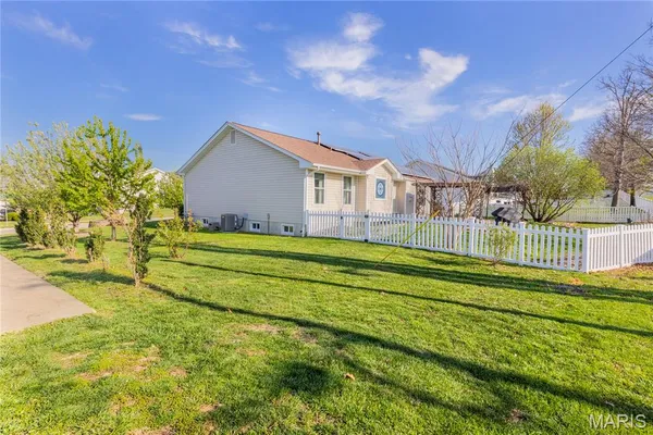 $419,900 | 2701 Providence Ridge Drive, Wentzville, MO 63385