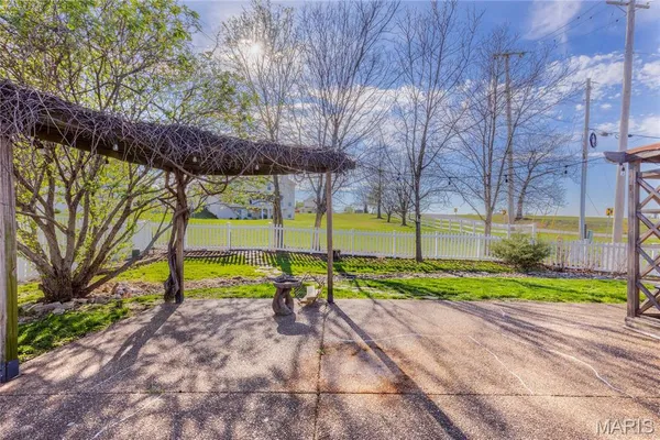 $419,900 | 2701 Providence Ridge Drive, Wentzville, MO 63385