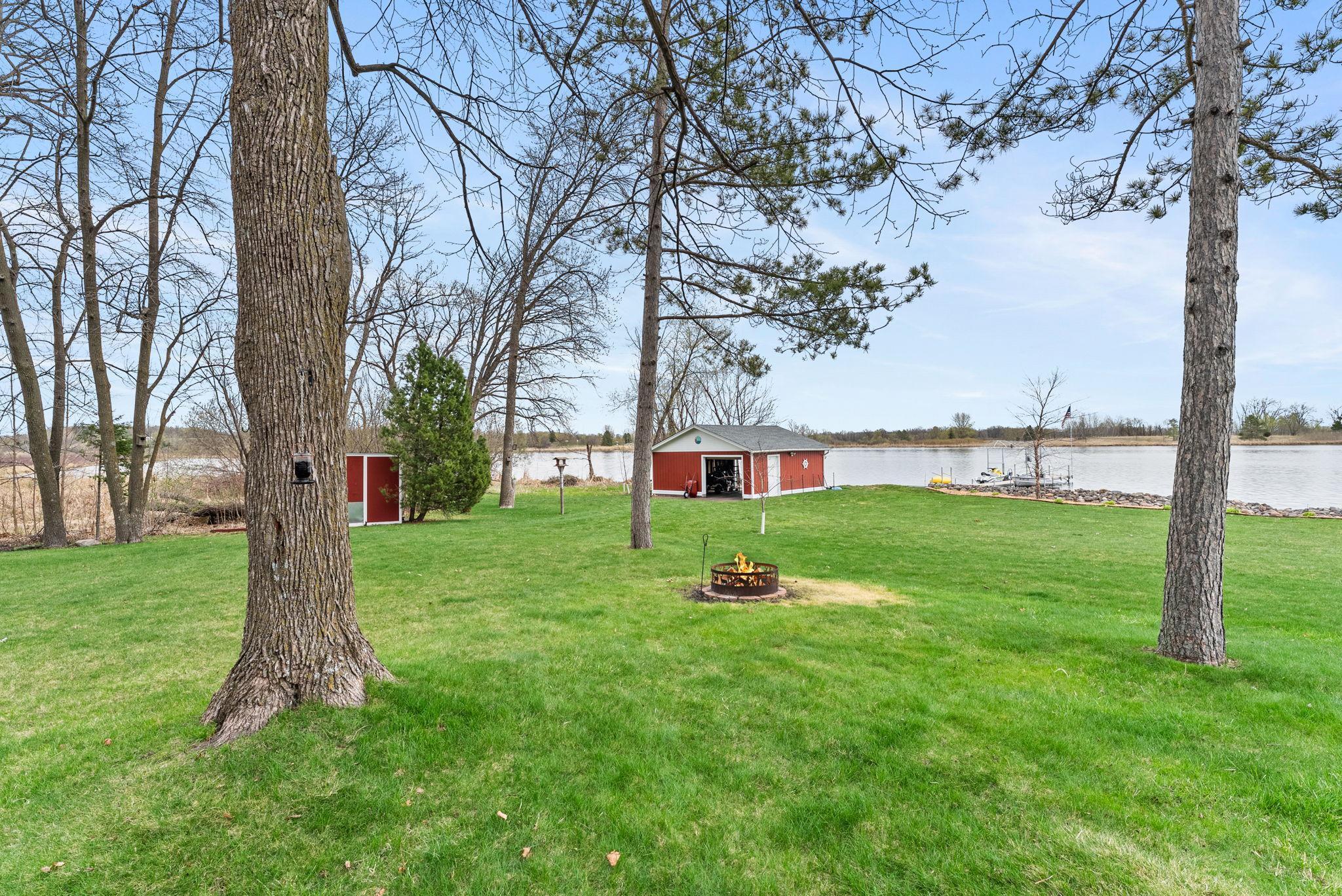 52585 Azalea Avenue Stanchfield, MN 55080 - Photo 3 of 19