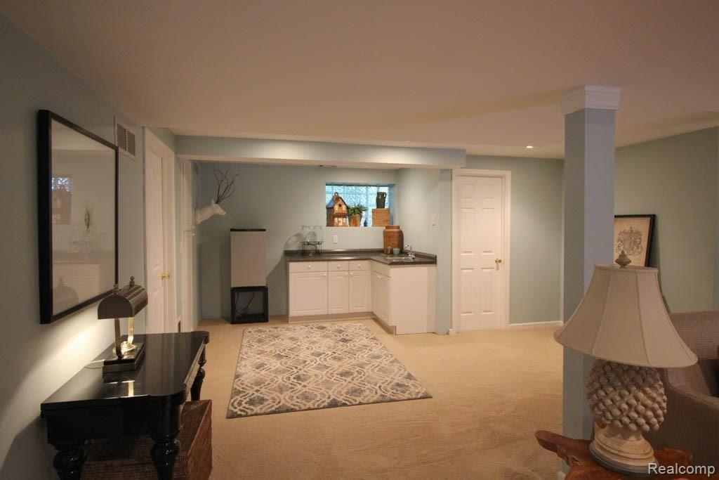 6130 Sheldon Road Rochester Hills, MI 48306 - Photo 20 of 32