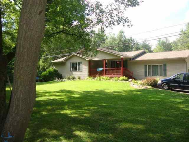 765 Miller Road Lake Orion, MI 48362 - Photo 1 of 13 31113790.JPG