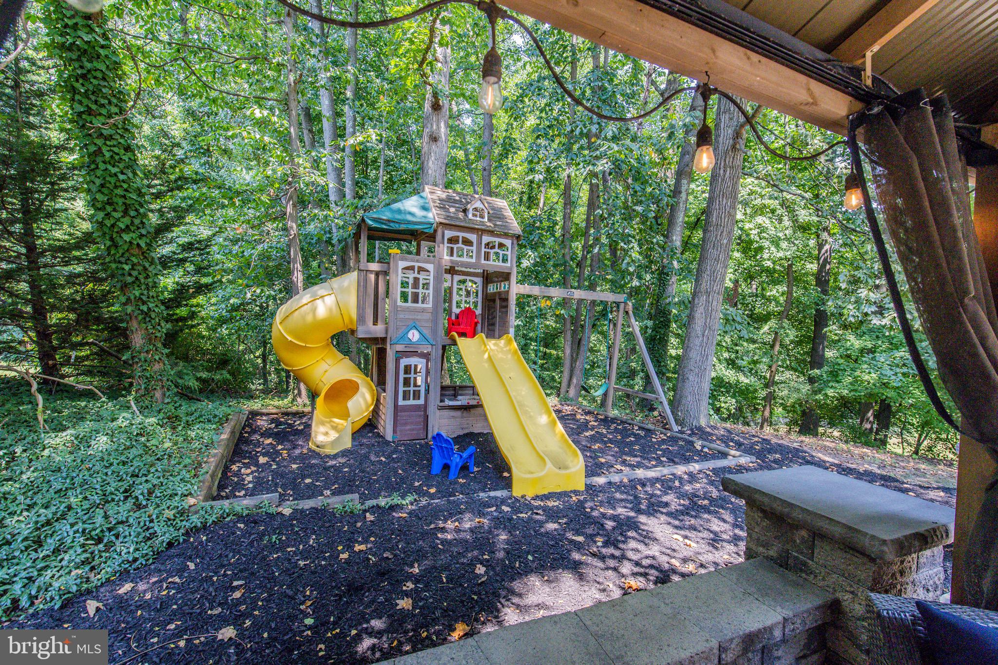 632 Cleveland Road Linthicum Heights, MD 21090 - Photo 9 of 56