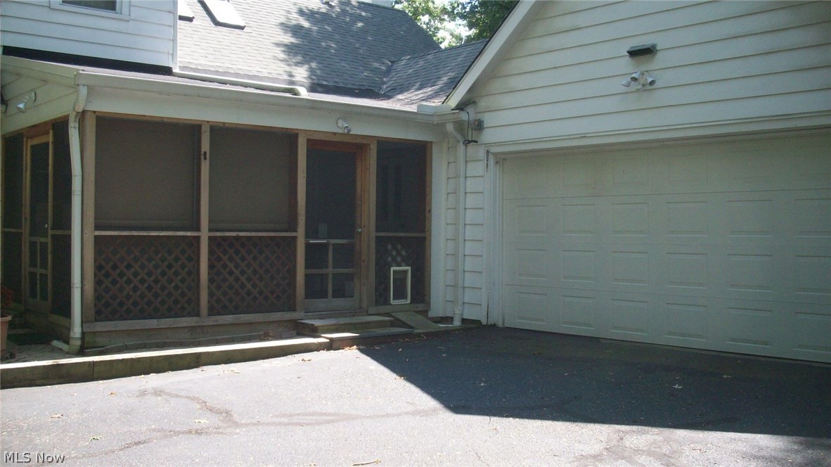 196 Rentham Road Akron, OH 44313 - Photo 9 of 11