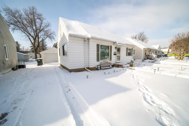 $234,900 | 1203 11th Avenue Northeast, Rochester, MN 55906