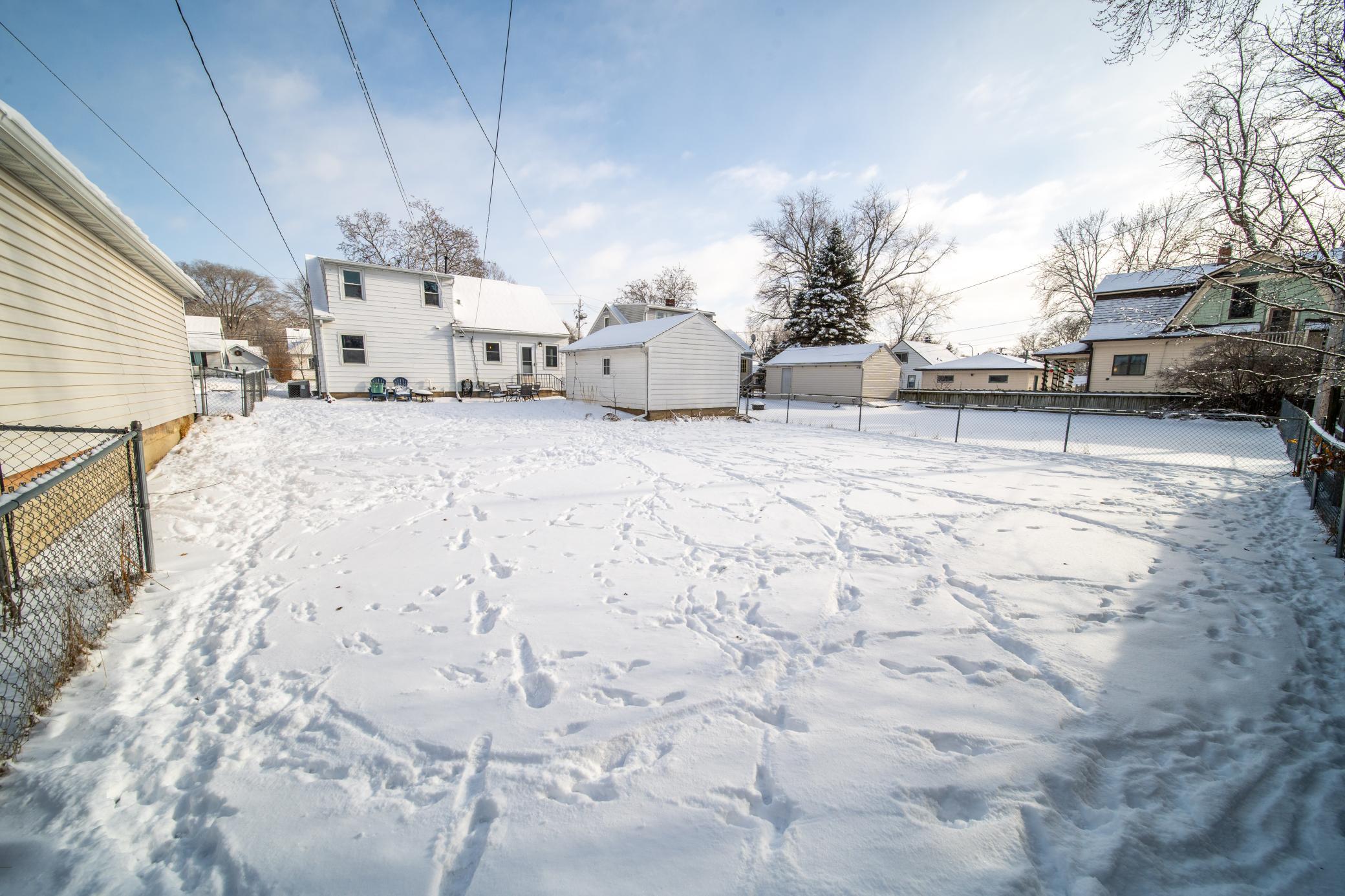 1203 11th Avenue Northeast Rochester, MN 55906 - Photo 5 of 22