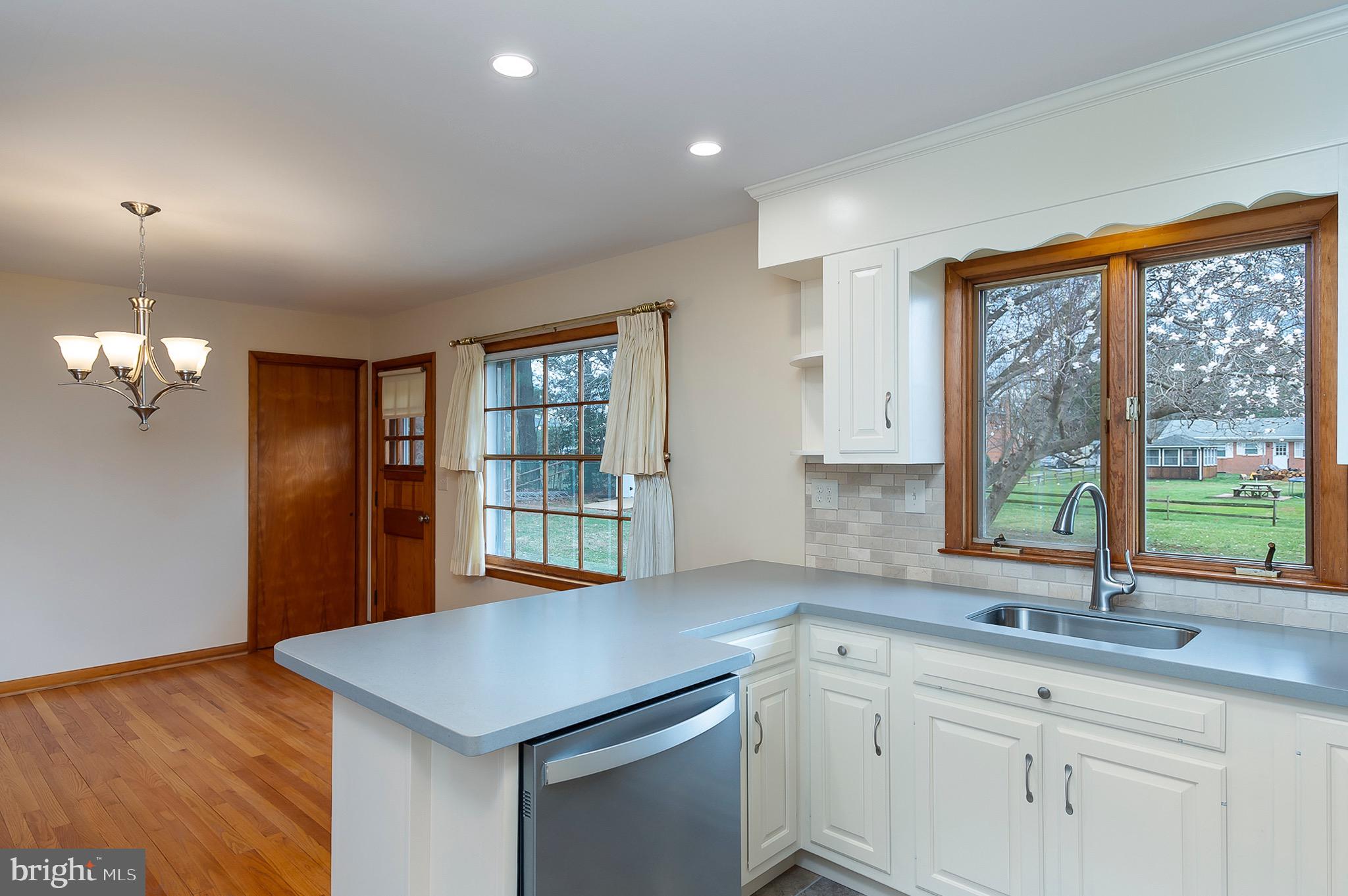 2801 Raleigh Road Walkersville, MD 21793 - Photo 13 of 32 Kitchen (alt view)