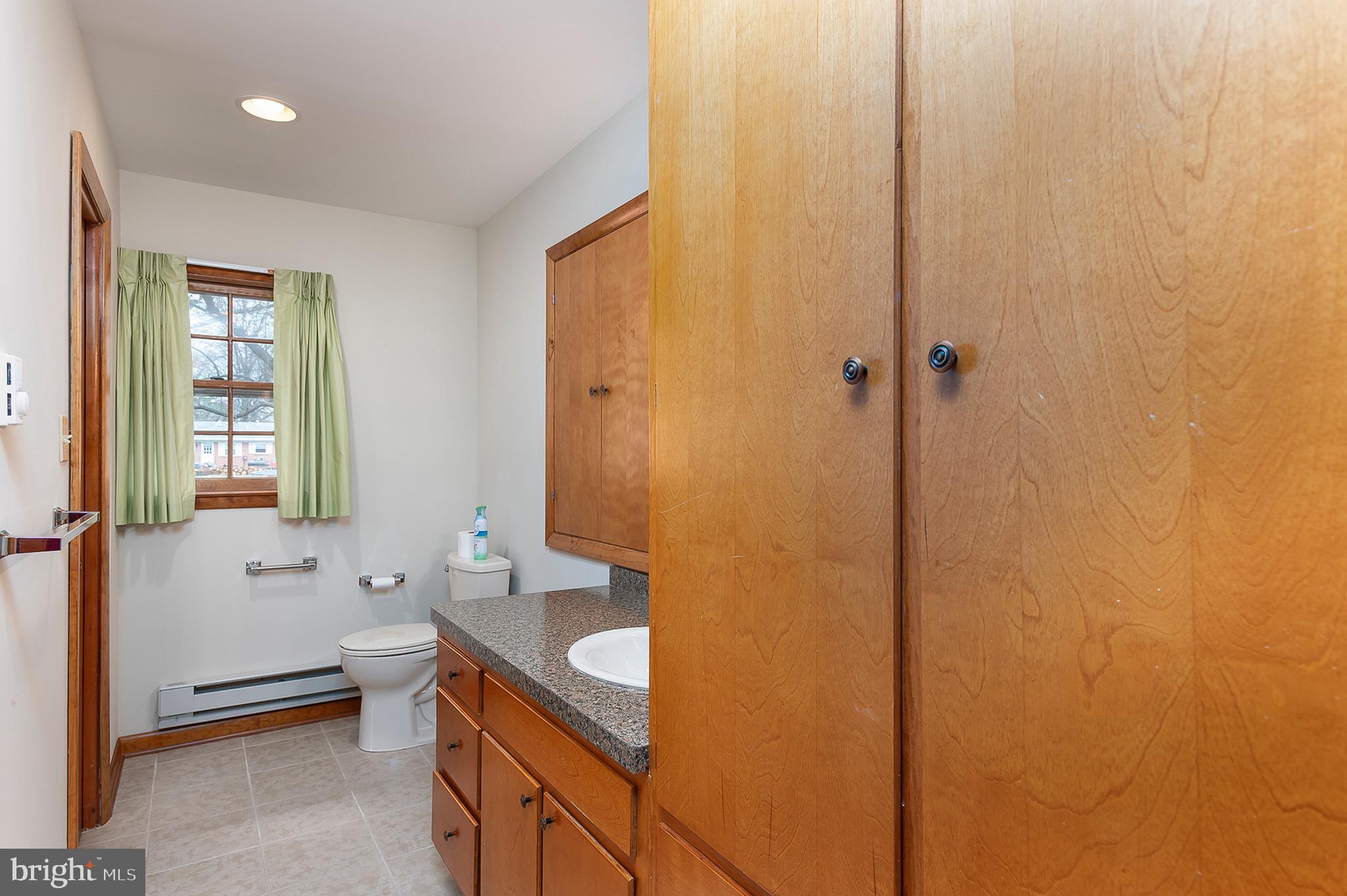 2801 Raleigh Road Walkersville, MD 21793 - Photo 22 of 32 Bathroom