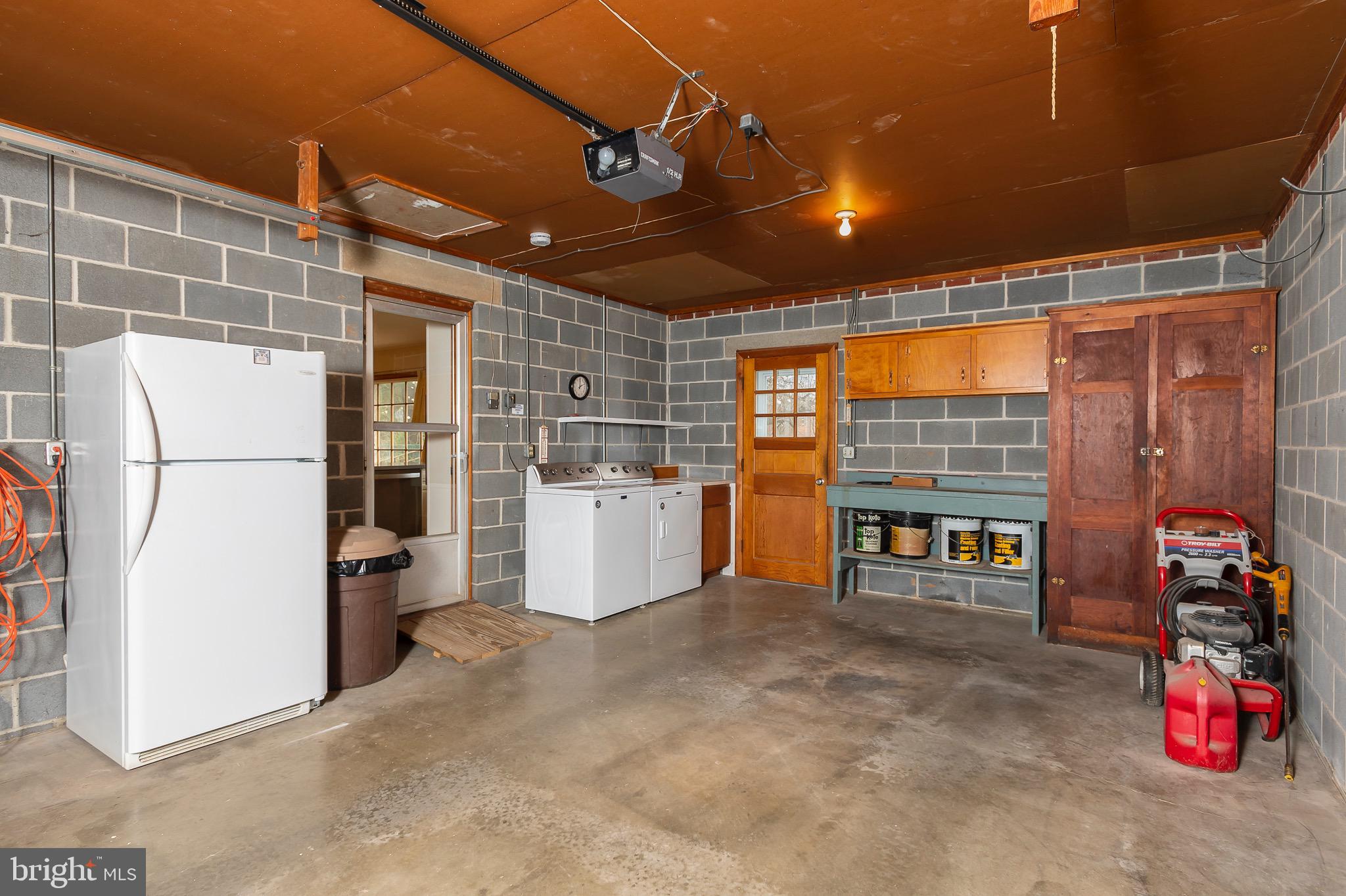 2801 Raleigh Road Walkersville, MD 21793 - Photo 27 of 32 Inside Garage (alt view)