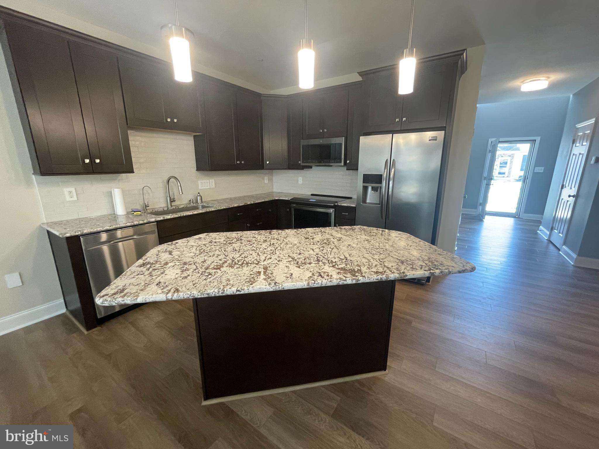 54 Colin Court Reading, PA 19606 - Photo 8 of 28