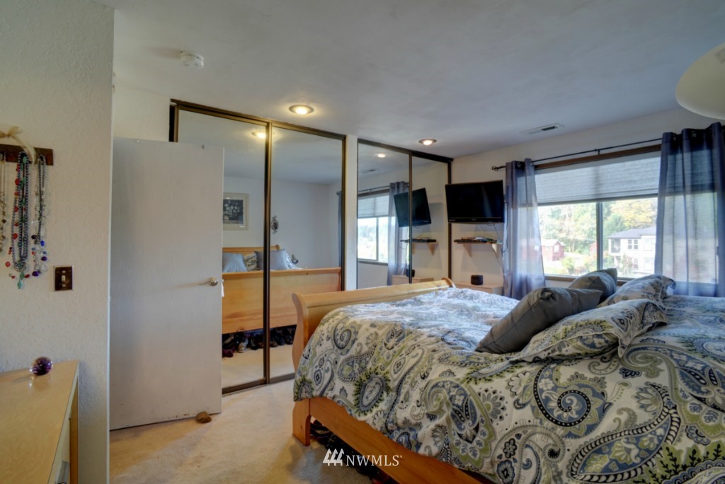 9515 Northeast 180th Street, Unit C302 Bothell, WA 98011 - Photo 11 of 21 Gallery Image 11