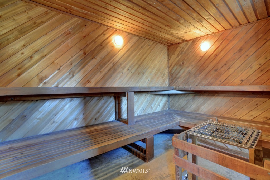 9515 Northeast 180th Street, Unit C302 Bothell, WA 98011 - Photo 17 of 21 Gallery Image 17