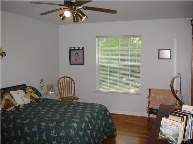 8116 Glenview Road Milton, FL 32583 - Photo 4 of 18 Gallery Image 4