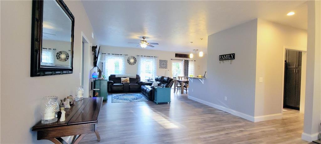 180 Murray Hill Road Tarentum, PA 15084 - Photo 4 of 24 Gallery Image 4