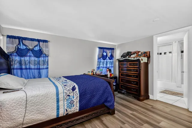 $425,000 | 831 30th Court, West Palm Beach, FL 33407