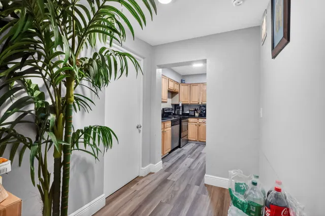 $425,000 | 831 30th Court, West Palm Beach, FL 33407